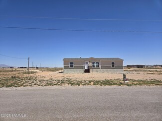 1413 Gobi Desert Dr, Chaparral, NM 88081