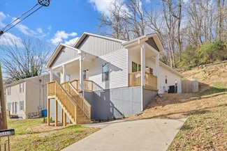 1464 Varnell Ave NE, Roanoke, VA 24012