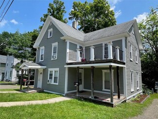 44 Clinton St, Oneonta, NY 13820