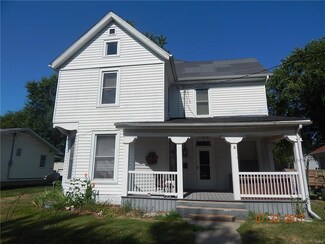 316 S Reid St, Shelbina, MO 63468