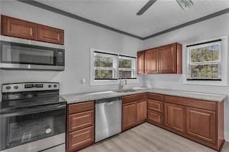 546 S Crescent Ave, Independence, MO 64053