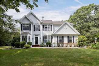 40 Day Lily Cir, Wakefield, RI 02879