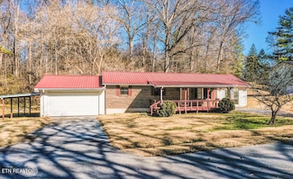 150 Tree Cir, La Follette, TN 37766