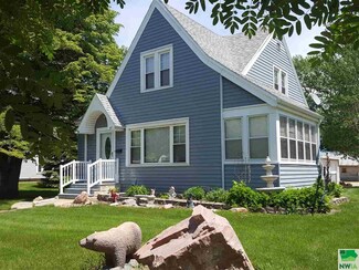 1117 12th St, Onawa, IA 51040