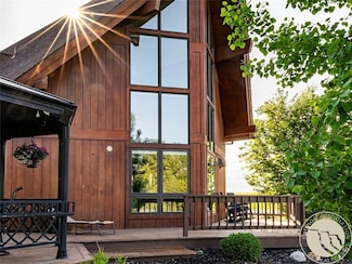 639 Clear Creek Rd, Roberts, MT 59070