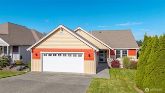 1531 SW Vanguard St, Oak Harbor, WA 98277