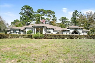 2027 W Mesa Verde Dr, Beverly Hills, FL 34465