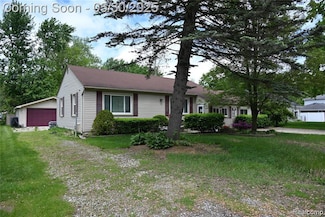 23744 Liddle St, Brownstown Township, MI 48183