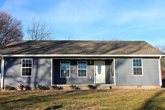 82 Christopher Ave, Glasgow, KY 42141