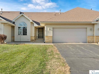 4 Egret Ln, Elysian, MN 56028