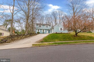 632 Glen Ct, Blackwood, NJ 08012