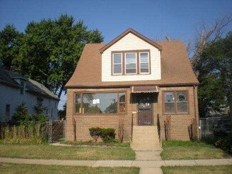 222 S 14th Ave, Maywood, IL 60153