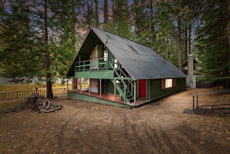 26443 Snow Bowl Rd S, Long Barn, CA 95335