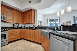 2601 NE 14th Ave Unit 505, Wilton Manors, FL 33334
