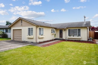 3381 Nebraska St, Longview, WA 98632