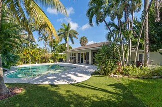 15 Ridge Blvd, Boynton Beach, FL 33435