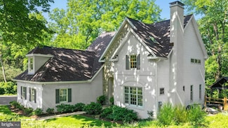 2109 Main St, Bethlehem, PA 18017