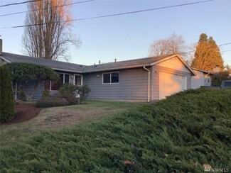 1018 S 316th St, Federal Way, WA 98003