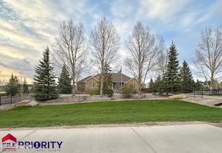 3700 Overdale Dr, Gillette, WY 82718
