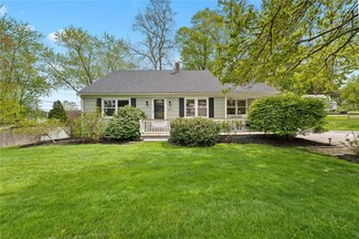 283 Old County Rd, Smithfield, RI 02917