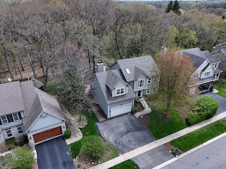 718 Barberry Trail, Fox River Grove, IL 60021