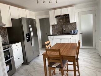 55 Wetherell St Unit 57, Newton Upper Falls, MA 02464