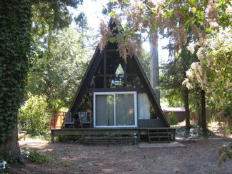 1827 Shaw Crescent St, Point Roberts, WA 98281