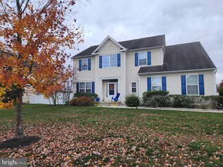 2 Cambridge Ln, Berlin, NJ 08009