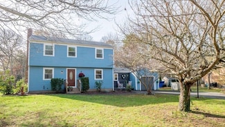 6 Maura Ln, East Falmouth, MA 02536
