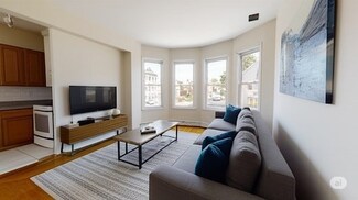 67 Washington St Unit B, Lynn, MA 01902