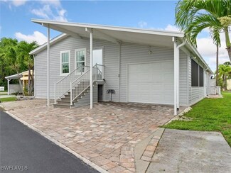 113 Willow Ln Unit 21, Naples, FL 34114