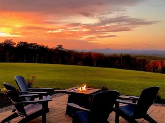 152 Evans Rd, Barnstead, NH 03218