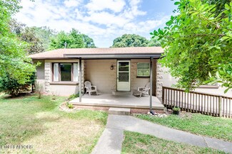637 Murray Dr, Knoxville, TN 37912