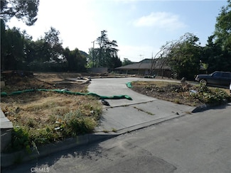 1532 Meadowbrook Rd, Altadena, CA 91001