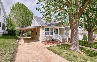 505 W 9th St, Washington, MO 63090