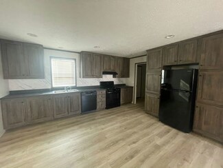 452 Warbler Ln Unit 452, Madison, WI 53704