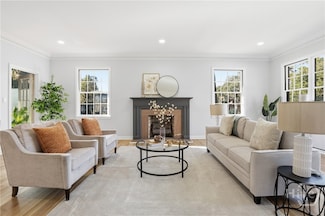 3 Gordonston Ave, Savannah, GA 31404