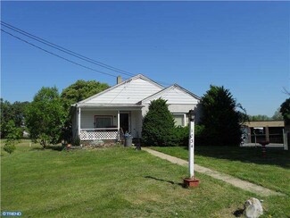 1034 Columbia Ave, Reading, PA 19608