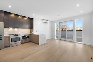 391 1st St Unit 4-C, Jersey City, NJ 07302