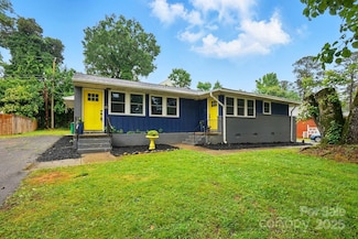 1412 Wembley Dr, Charlotte, NC 28205