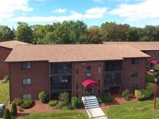 221 Oak St Unit 9-33, Brockton, MA 02301