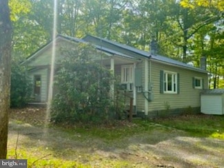 96 Jr Rannells Rd, Romney, WV 26757