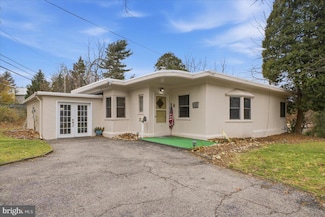 8304 Cheltenham Ave, Glenside, PA 19038