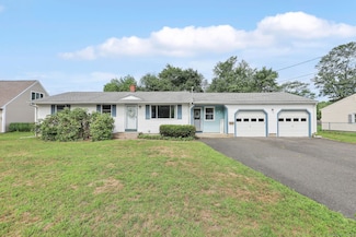 17 Marshall Dr, Enfield, CT 06082