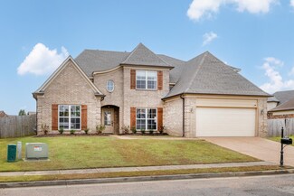 2202 Southern Woods Dr, Cordova, TN 38016