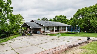 2026 Eli Locust Rd, Washington, WV 26181