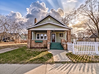 1318 6th Ave, Rockford, IL 61104