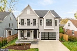 8613 Melwood Rd, Bethesda, MD 20817