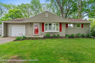 225 S Walnut Ct, Mason, MI 48854