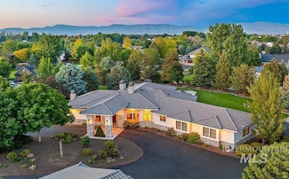 8295 W Blackberry Ct, Boise, ID 83709